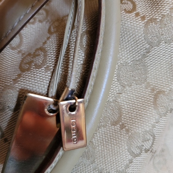 Authentic Gucci bucket bag - Picture 4 of 7